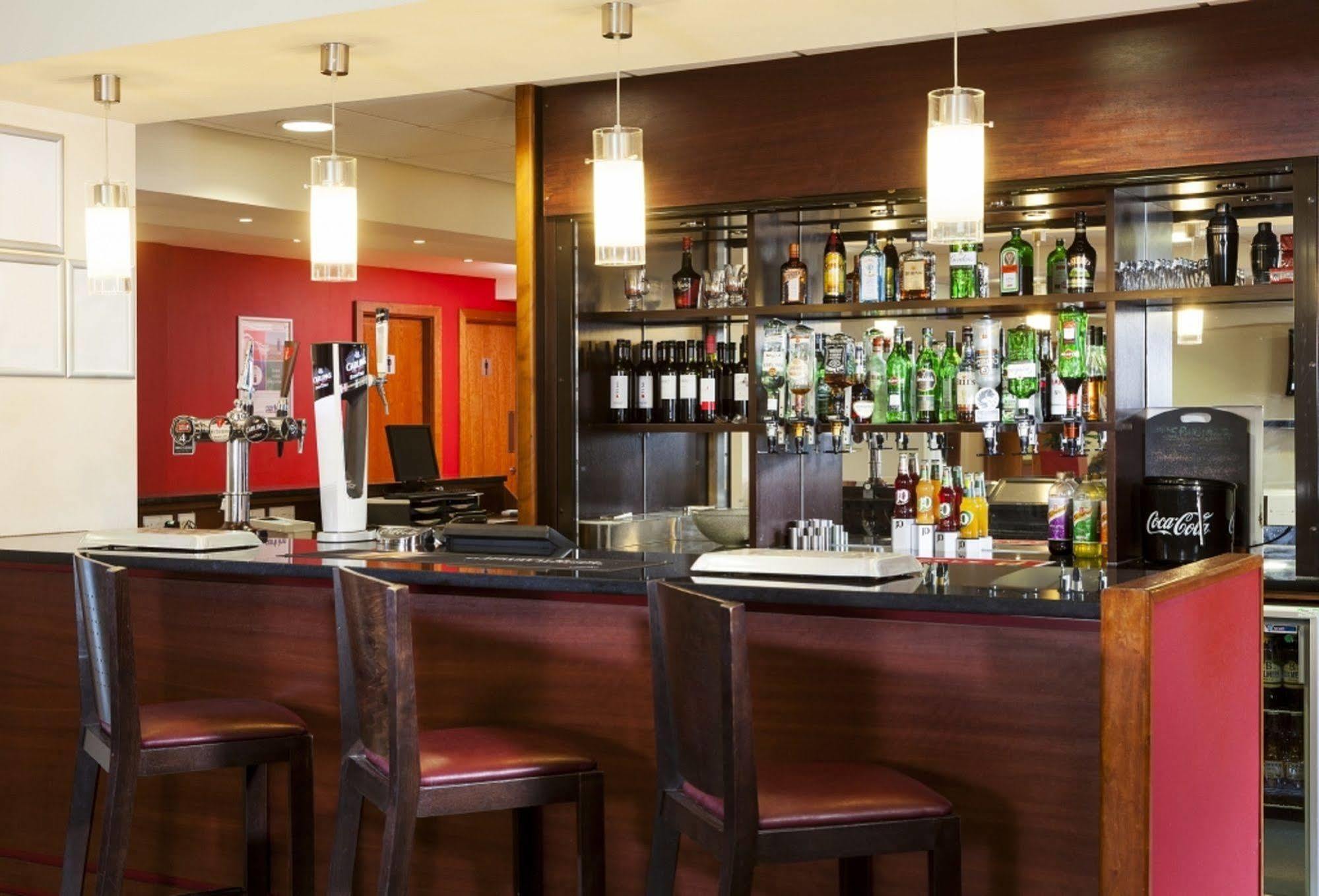 Doncaster International Hotel By Roomsbooked Luaran gambar