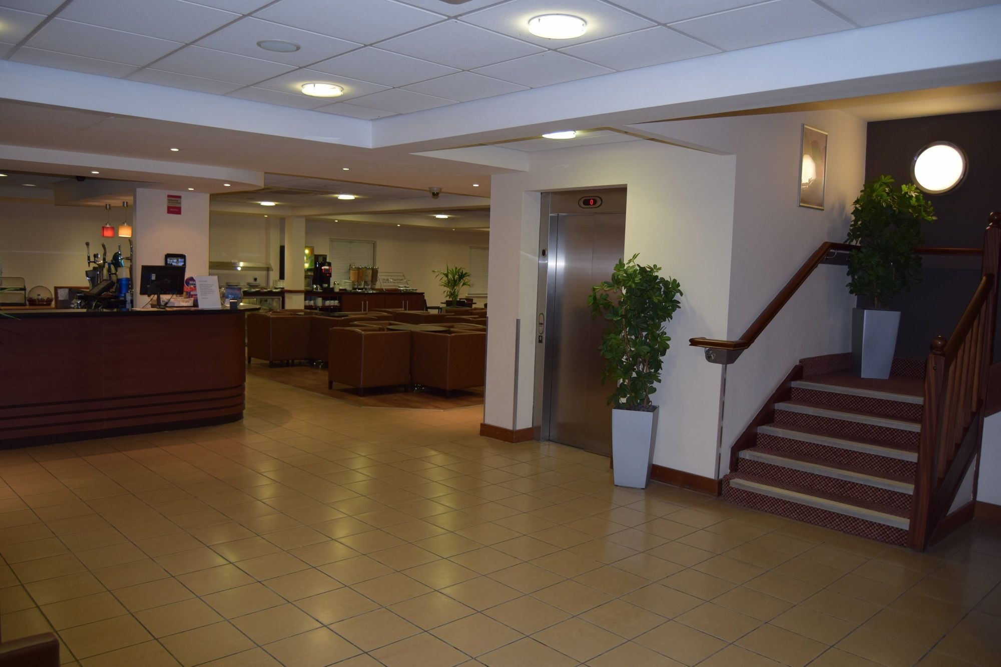 Doncaster International Hotel By Roomsbooked Luaran gambar